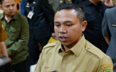 Hindari Beban Orang Tua, Gubernur Riau Imbau Sekolah Tidak Gelar Perpisahan Mewah